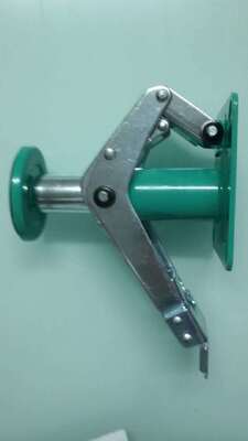 Japanese Style Floor Lock For Warehouse And Logistice